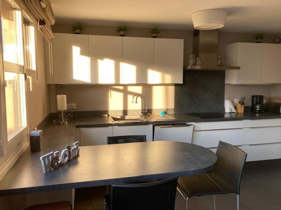 Agreable Et Spacieuse Maison Centre Ville Saint-Omer Luaran gambar